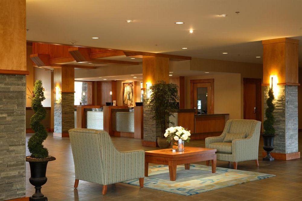 The Cove Lakeside Resort كيلونا الغربية المظهر الداخلي الصورة